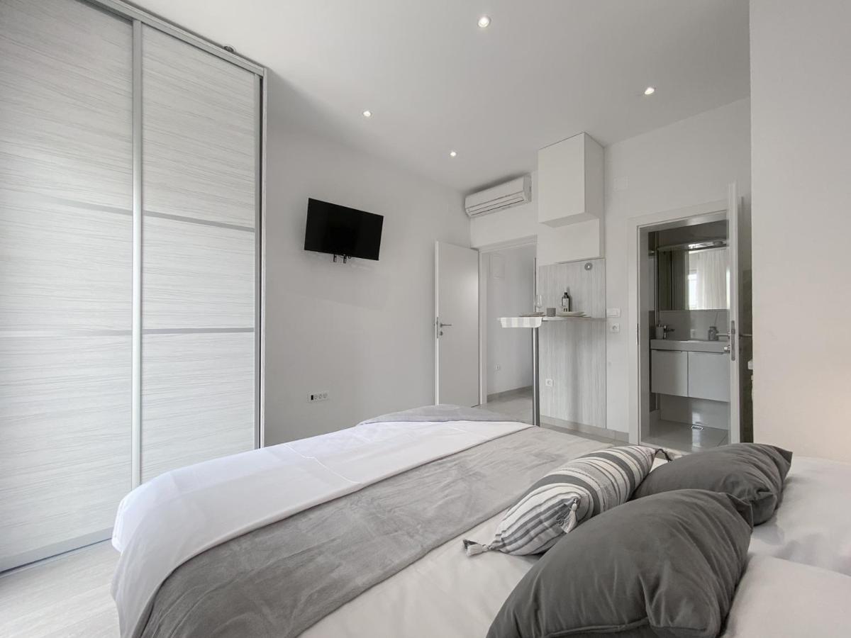 Apartments Paladin Makarska Exterior photo