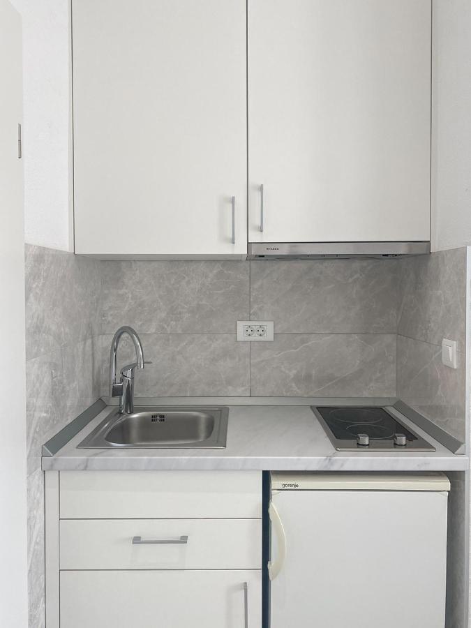 Apartments Paladin Makarska Exterior photo