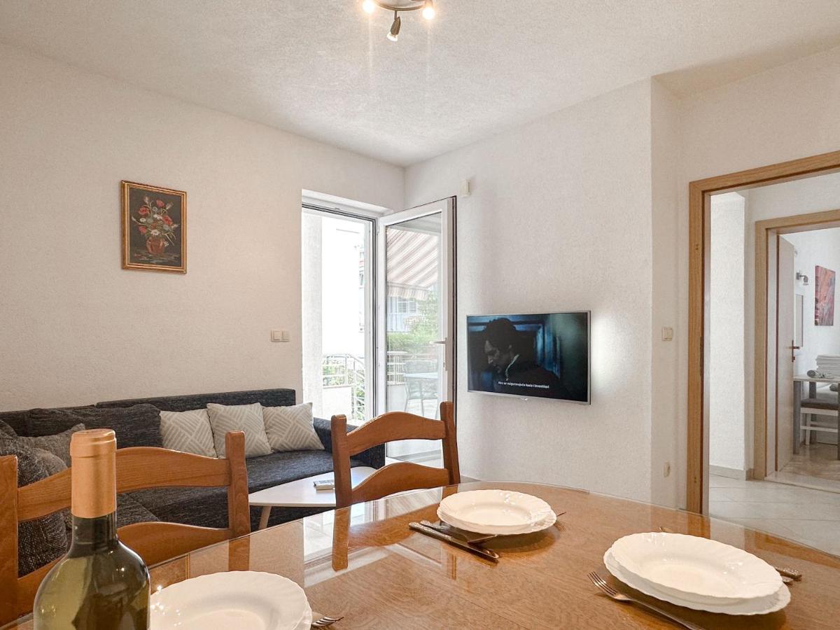 Apartments Paladin Makarska Exterior photo