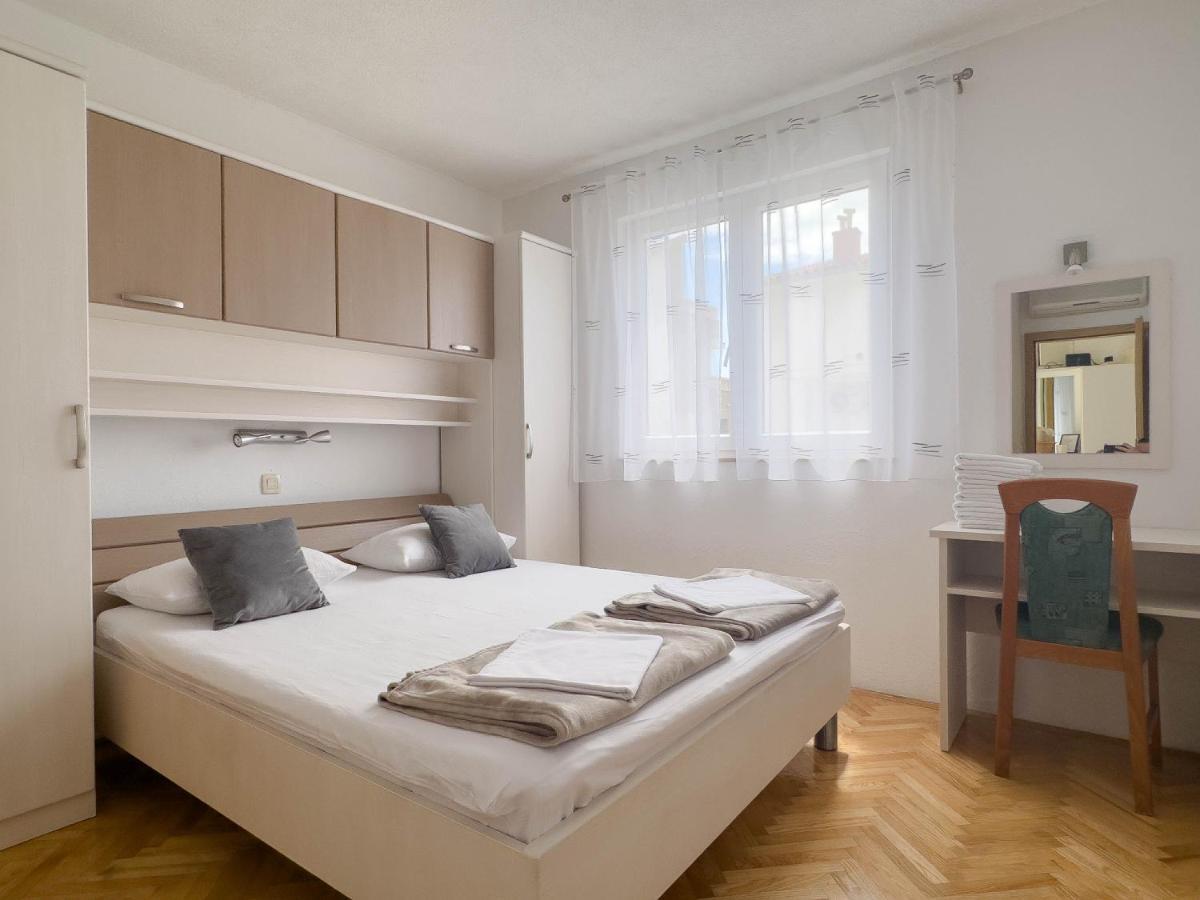 Apartments Paladin Makarska Exterior photo